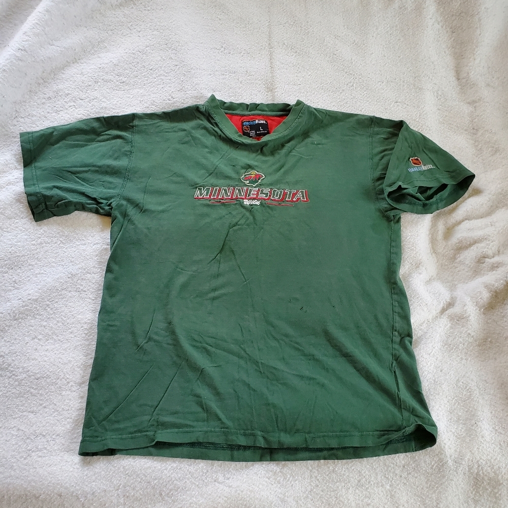 Minnesota Wild Hockey Rules Distressed T-Shirt, Sz L